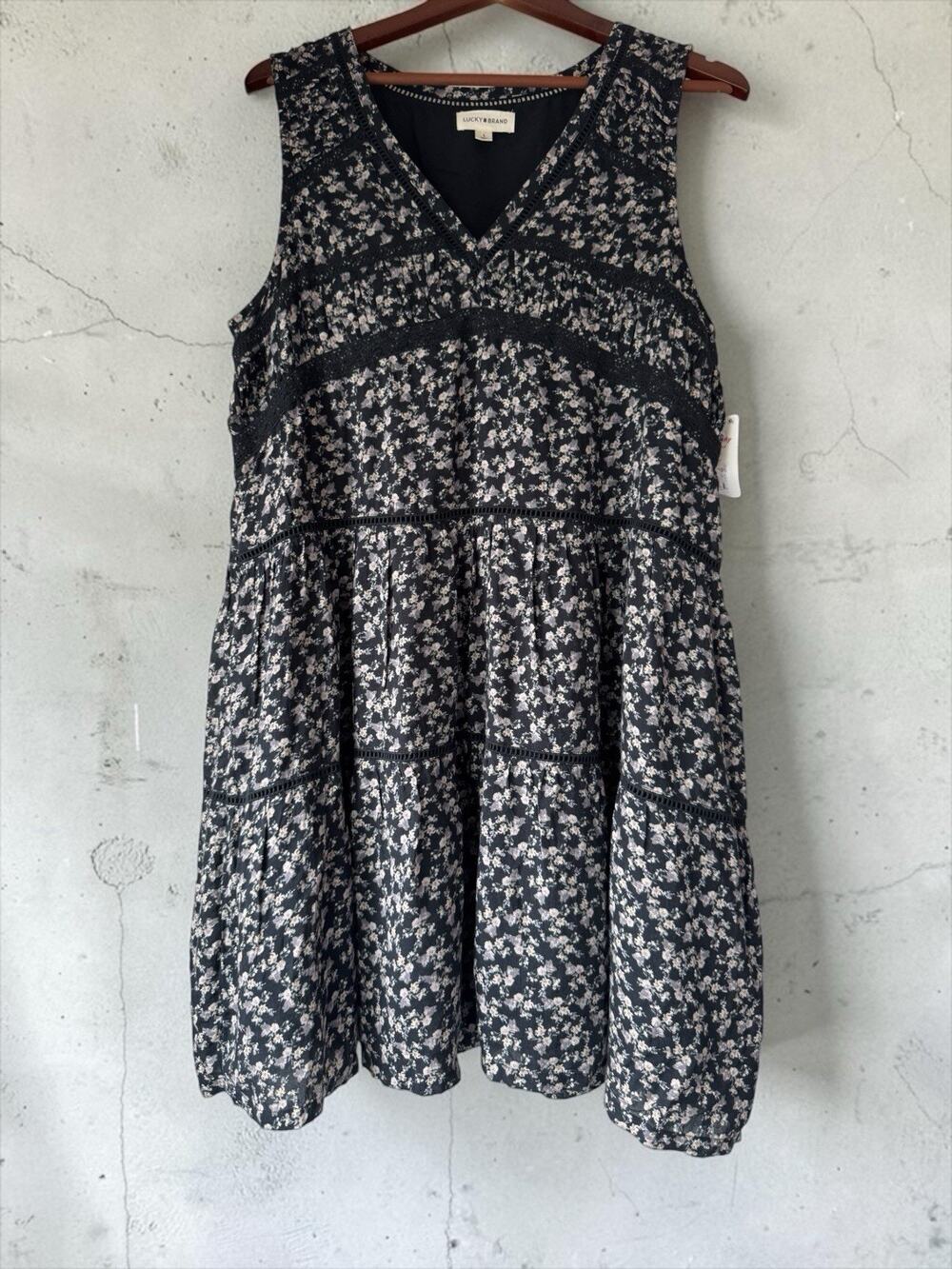 NWT Lucky Brand Women's Black White Floral V-Neck Sleeveless A-Line Dress Size L